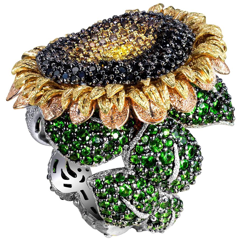 Alex Soldier Sunflower ring is an embodiment of beauty and grace. It delights the senses and presents a complex integration of meaning, design and superb craftsmanship that is truly wearable art. The colors are striking and express emotions