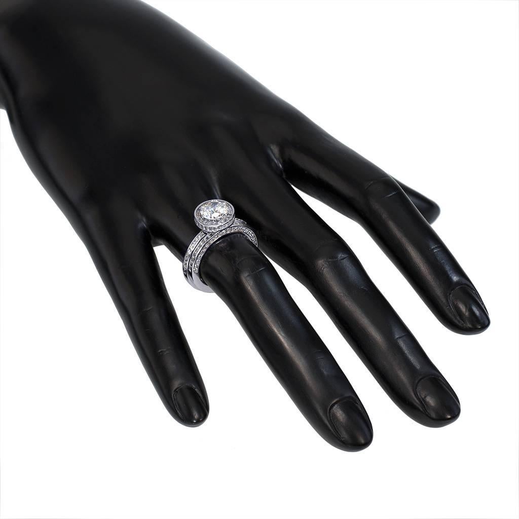 Alex Soldier Eternal Love Diamond Engagement Ring One of a Kind Handmade in NYC (Bague de fiançailles en diamant pour l'amour éternel, unique en son genre, faite à la main à New York) en vente 1