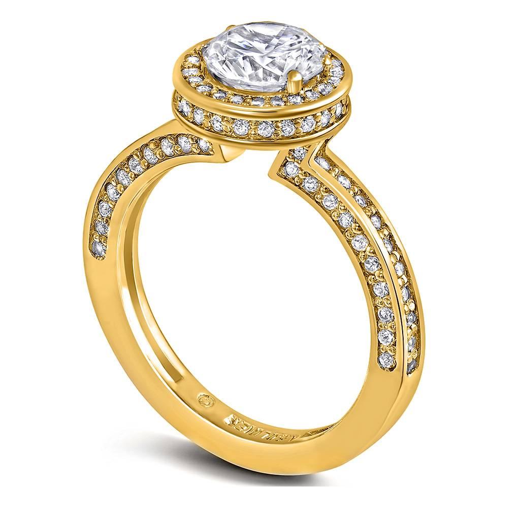 L'amour éternel prend vie lorsque nous rencontrons celui qui l'allume en nous. Il vit toujours en nous et nous nous rappelons sa présence par une belle manifestation sous la forme d'une bague de fiançailles et d'une alliance. La collection Eternal