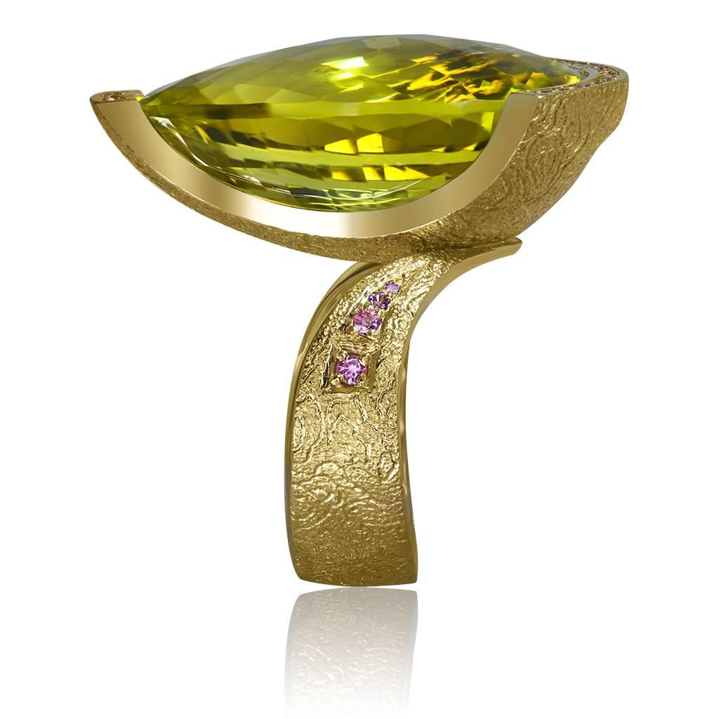 Alex Soldier Lemon Citrine Sapphire Hand-Textured Gold Swan Cocktail Ring In New Condition In New York, NY
