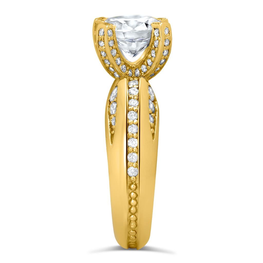 Taglio rotondo Alex Soldier - Anello di fidanzamento con diamante di moderna sensualità - Cocktail Ring in vendita