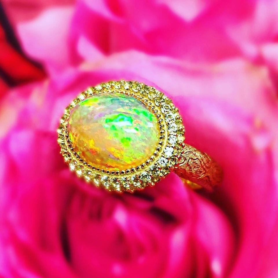 Alex Soldier Opal Peridot Yellow Gold Textured Cocktail Ring One of a Kind 5