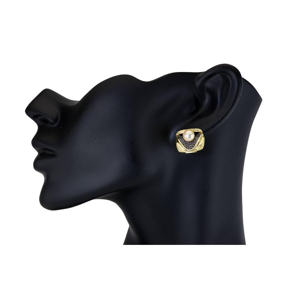 Alex Soldier Einzigartige Manschettenknöpfe, Perle Diamant 18k Gold texturierte Ohrringe im Angebot 1