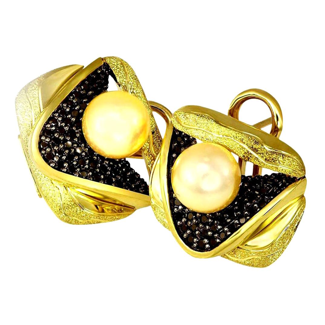 Alex Soldier Pearl Diamond 18k Gold Textured Earrings Cufflinks One of a Kind For Sale