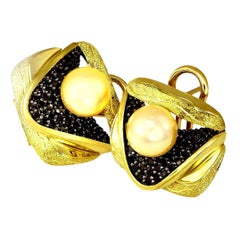 Alex Soldier Einzigartige Manschettenknöpfe, Perle Diamant 18k Gold texturierte Ohrringe
