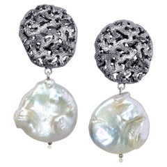 Alex Soldier Pearl Sterling Silver Platinum Textured Drop Clip-on Earrings
