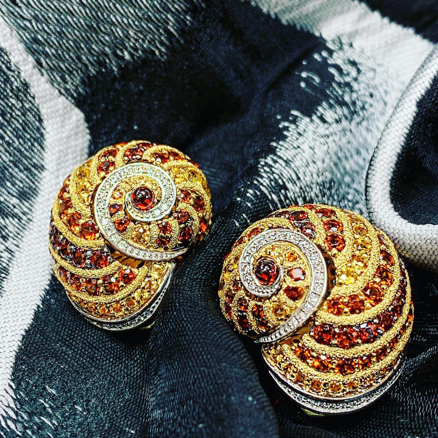 Alex Soldier Sapphire Garnet Ruby Diamond Citrine Gold Platinum Snail Earrings In New Condition For Sale In New York, NY