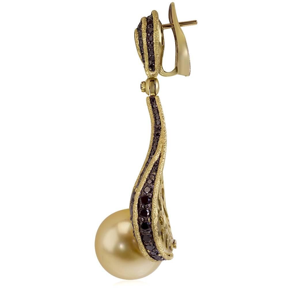 Einzigartige Südseeperlen-Diamant-Gold-Tropfen-Ohrringe von Alex Soldier (Zeitgenössisch) im Angebot