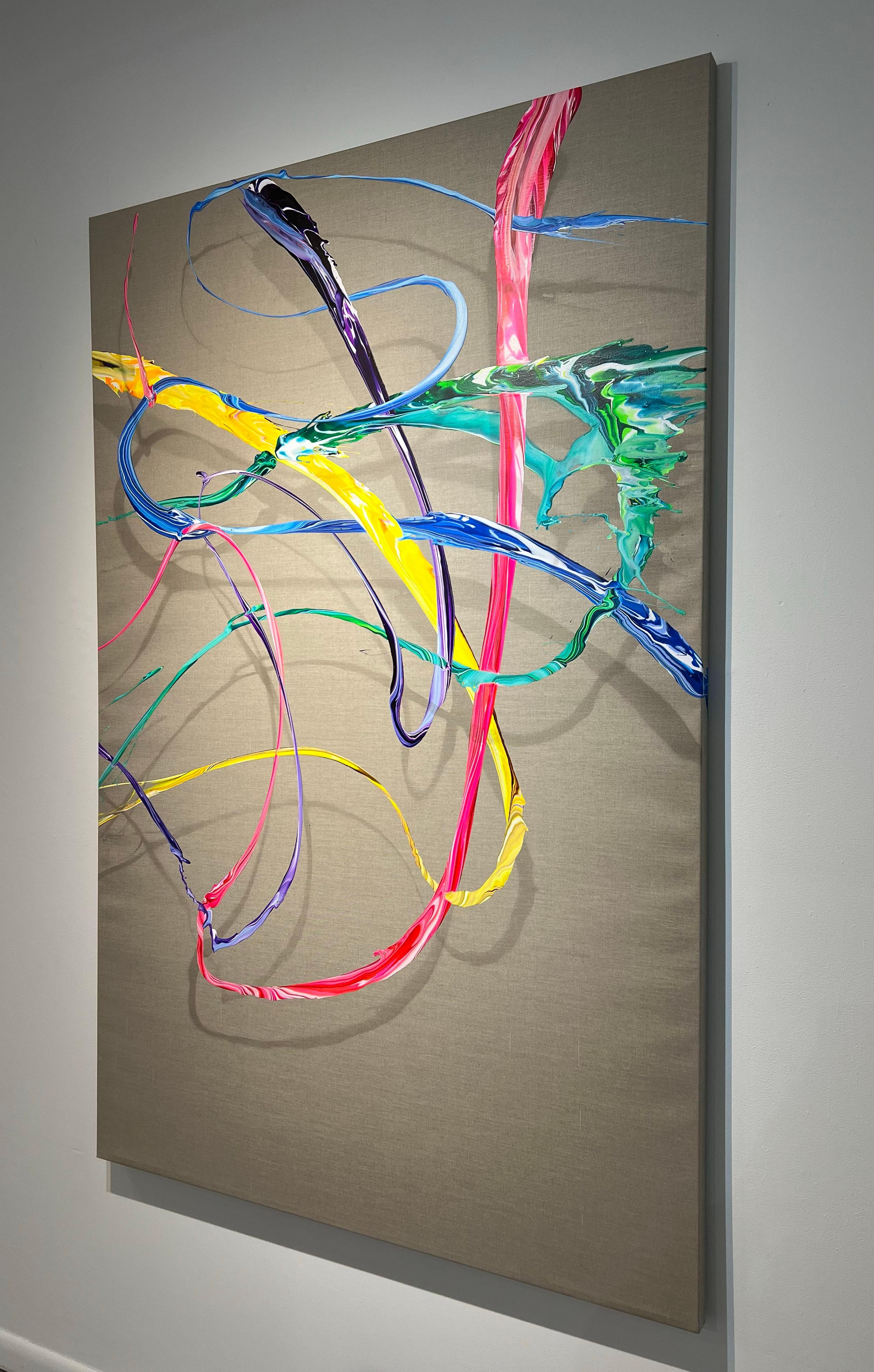 AV 888 – Eine fließende Abstraktion in Lila, Rosa, Gelb, Blau und Grün (Braun), Interior Painting, von Alex Voinea