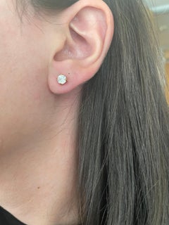 Alexander 0.92 Carat Diamond Stud Earrings Rose Gold