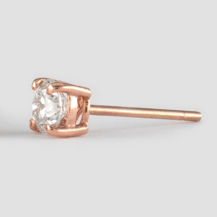 Modern Alexander 0.92 Carat Diamond Stud Earrings Rose Gold