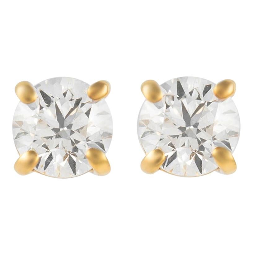Alexander 0.92 Carat Diamond Stud Earrings Yellow Gold For Sale