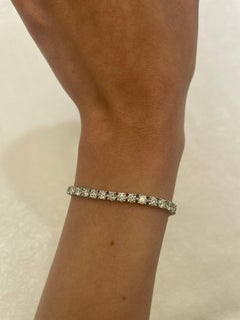 Alexander Beverly Hills Bracelet tennis en or blanc 18 carats avec diamants 10,10 carats