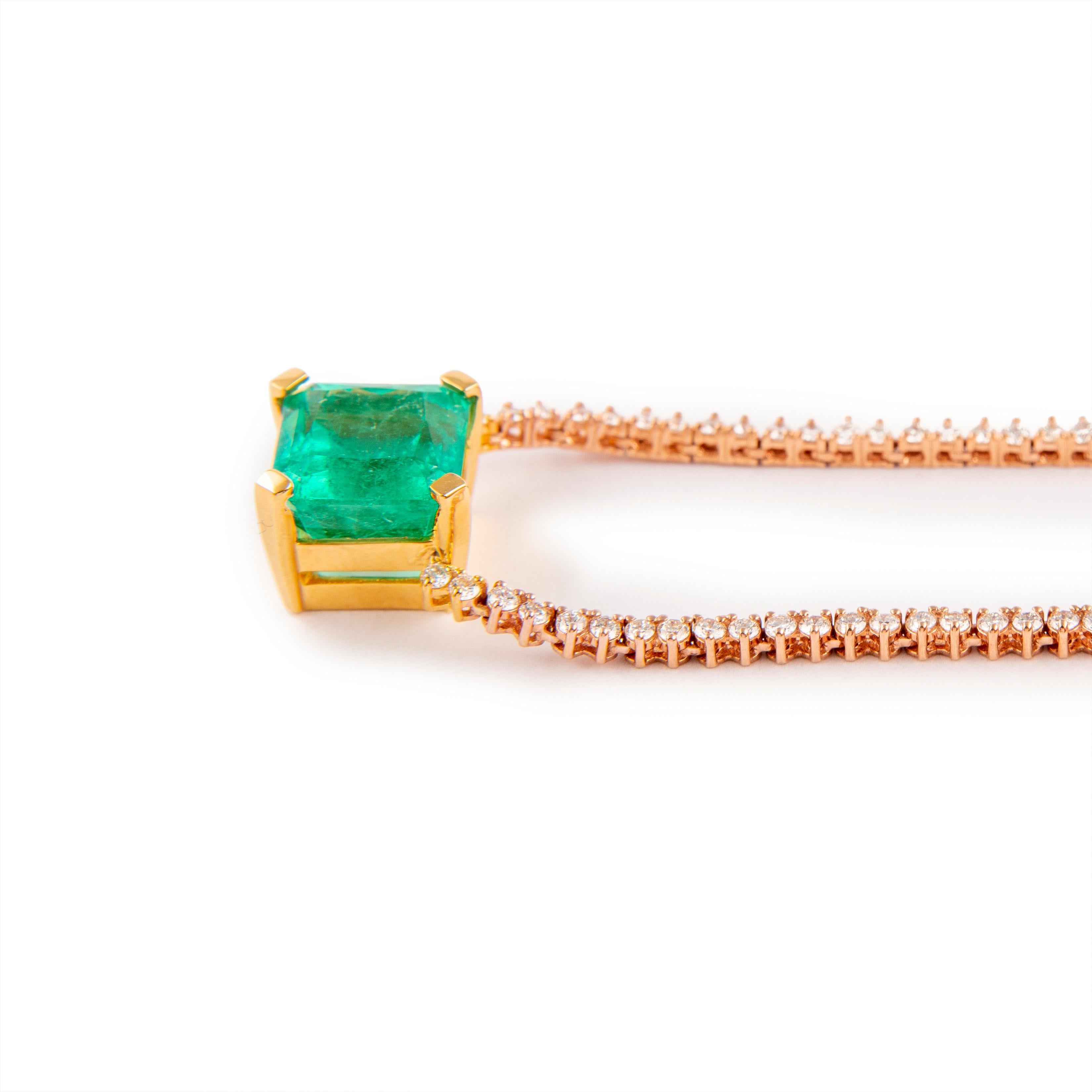 Modern Alexander 10.11ct Colombian Emerald & Diamond Tennis Necklace 18k Gold For Sale
