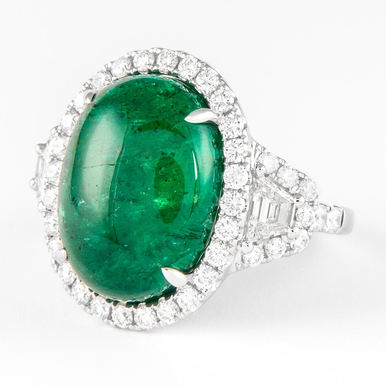 Cabochon Alexander GIA 11.42ct Emerald with Diamond Three Stone Halo Ring 18 Karat Gold For Sale