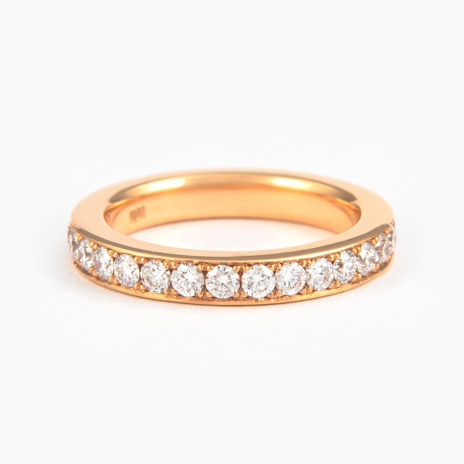 Taille ronde Anneau d'éternité en or rose 18 carats avec diamants de 1,17 carat d'Alexander en vente