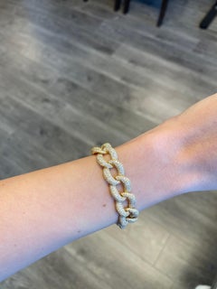 Alexander 12.40 Carat Diamond Cuban Link Bracelet 18 Karat Yellow Gold