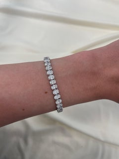Alexander 13.37 Carat Oval Cut Diamond Tennis Bracelet 18-Karat White Gold
