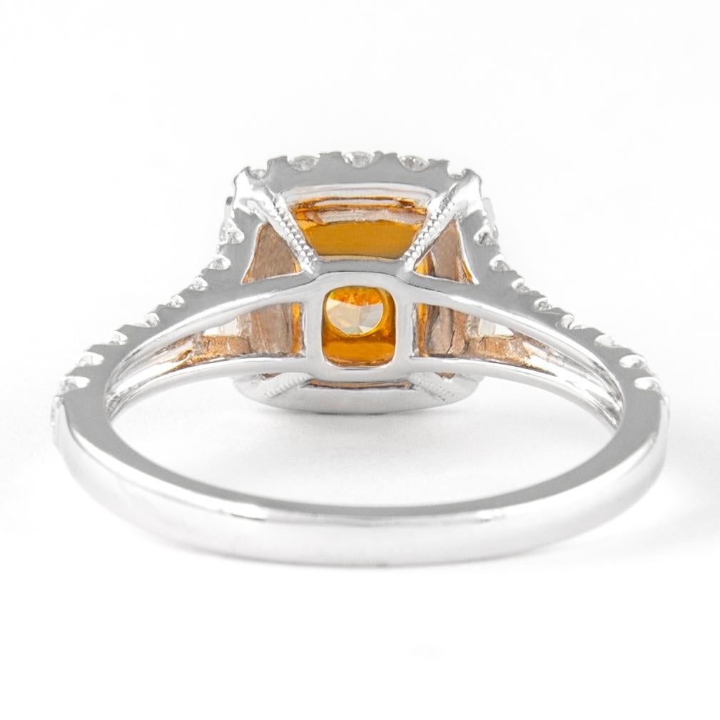Alexander Beverly Hills 1.72ctt Fancy Light Yellow VS1 Cushion Diamond Ring 18k In New Condition For Sale In BEVERLY HILLS, CA
