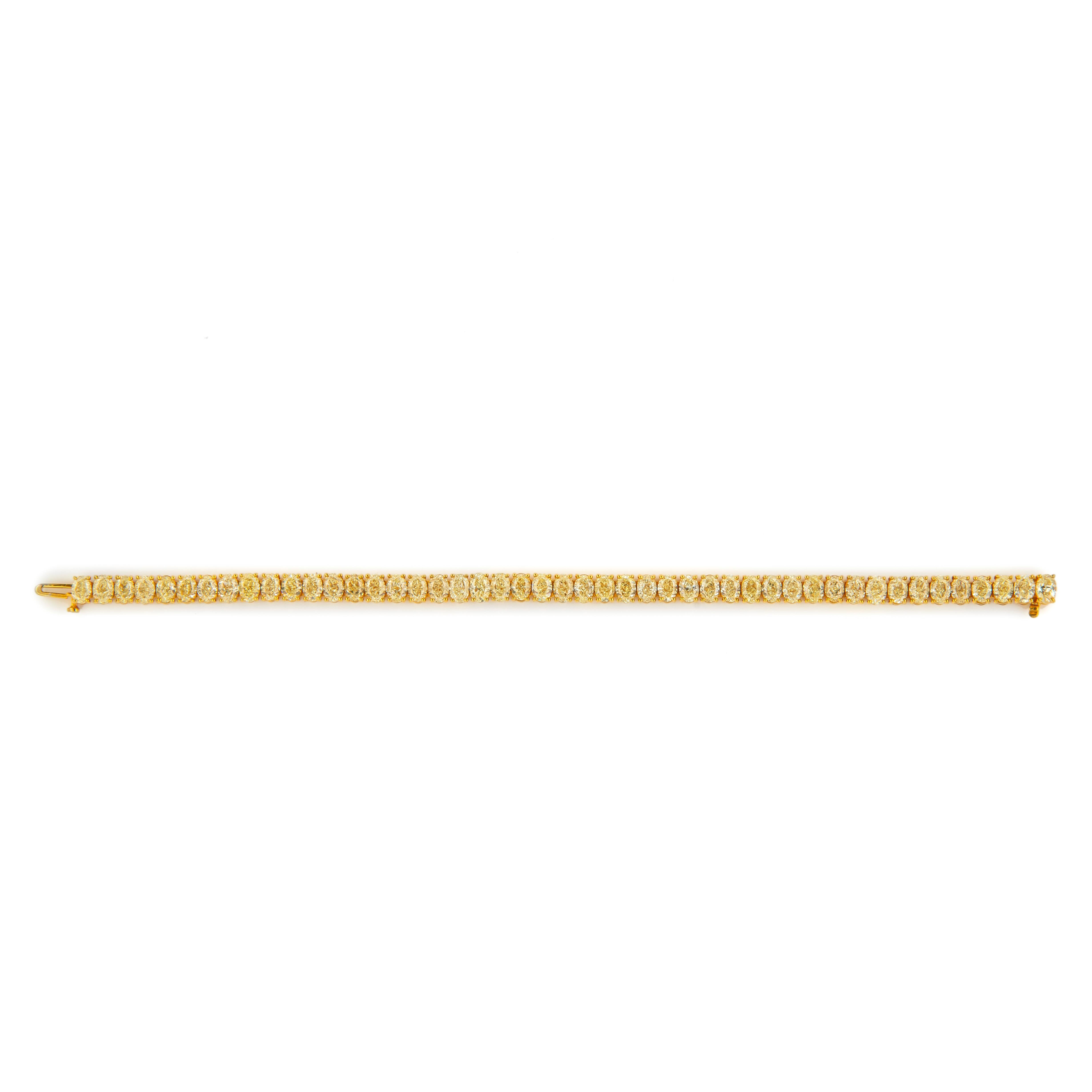 Modern Alexander 18.25ct Oval Fancy Yellow Diamond Tennis Bracelet 18k Yellow Gold