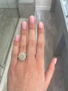 Alexander Beverly Hills 1.83ctt Fancy Yellow VS2 Diamond Double Halo Ring 18k
