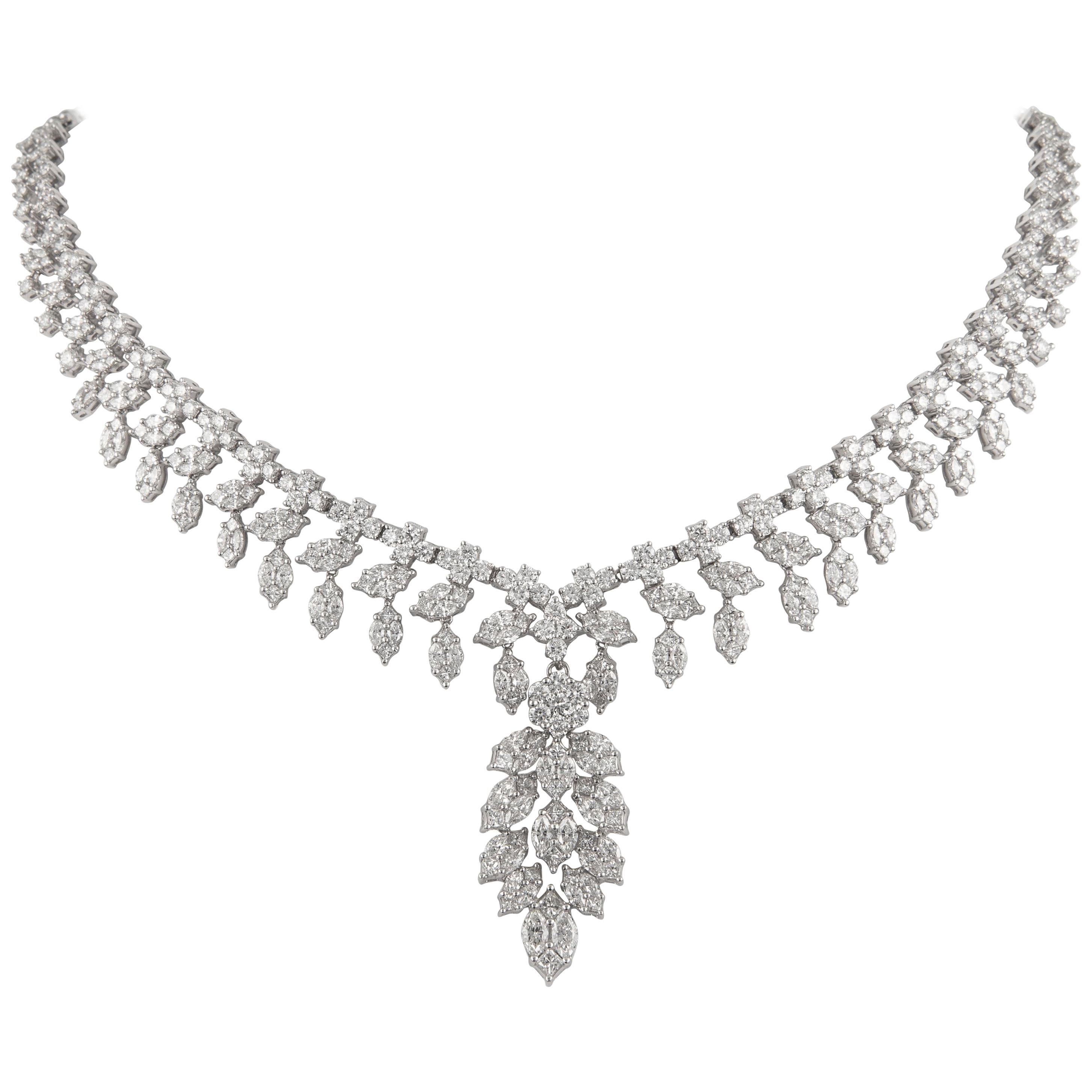Alexander 18.83 Carat Diamond Illusion Set 18 Karat White Gold Necklace
