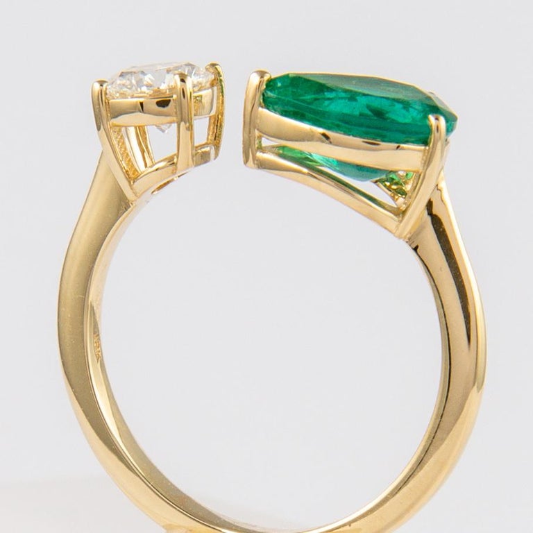Women's Alexander 2.09 Carat Toi Et Moi Emerald & Diamonds Ring 18k Yellow Gold