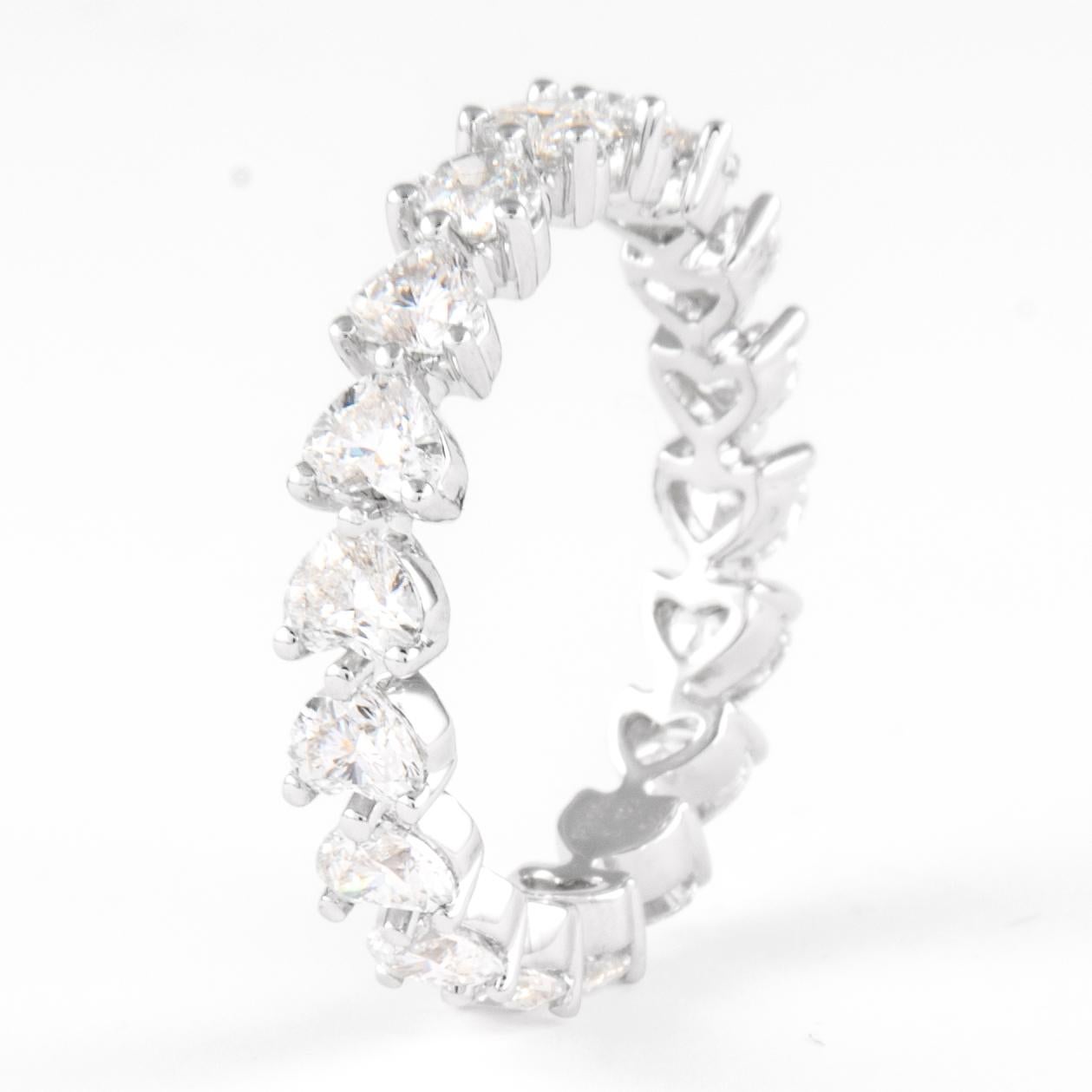 Modern Alexander 2.41ct Heart Diamond D/E VVS Eternity Band Platinum For Sale