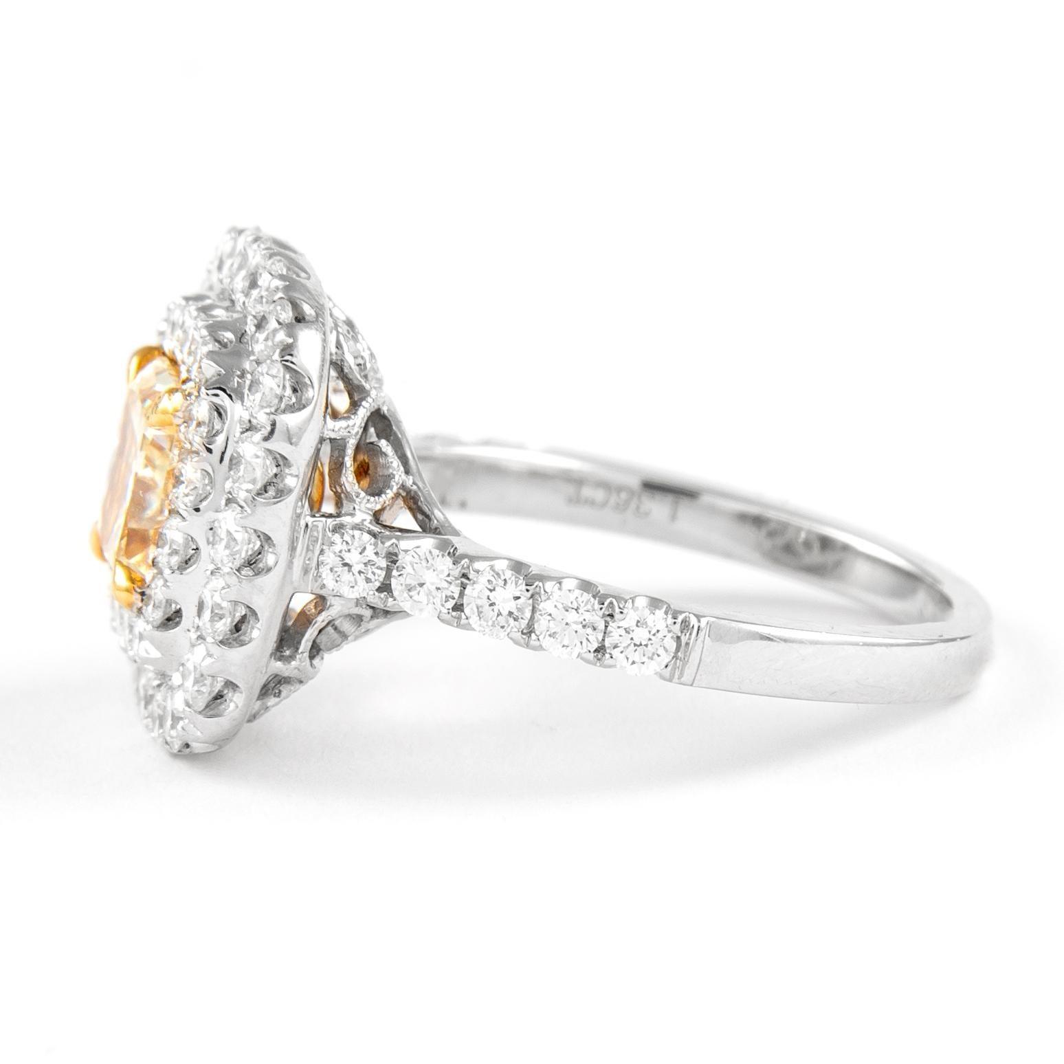 Alexander 1,57 Karat Fancy Gelber Diamant Doppel Halo Ring 18k Zweifarbiger (Radiantschliff) im Angebot