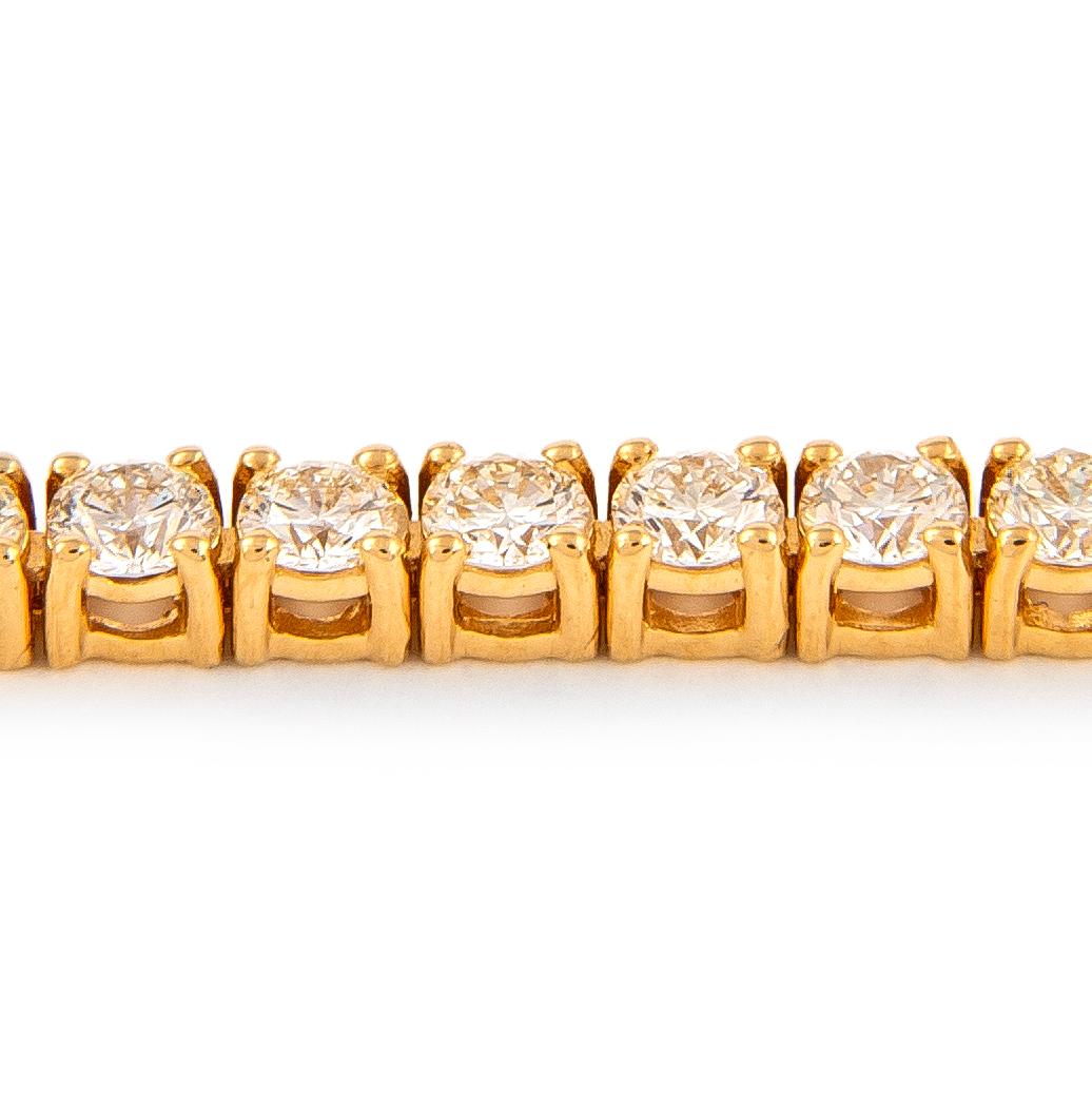 Round Cut Alexander 3.63 Carats Diamond Tennis Bracelet 18-Karat Yellow Gold
