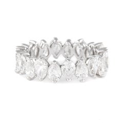 Alexander Beverly Hills, bague d'éternité 18 carats avec diamants en forme de poire de 3,73 carats F/G VS