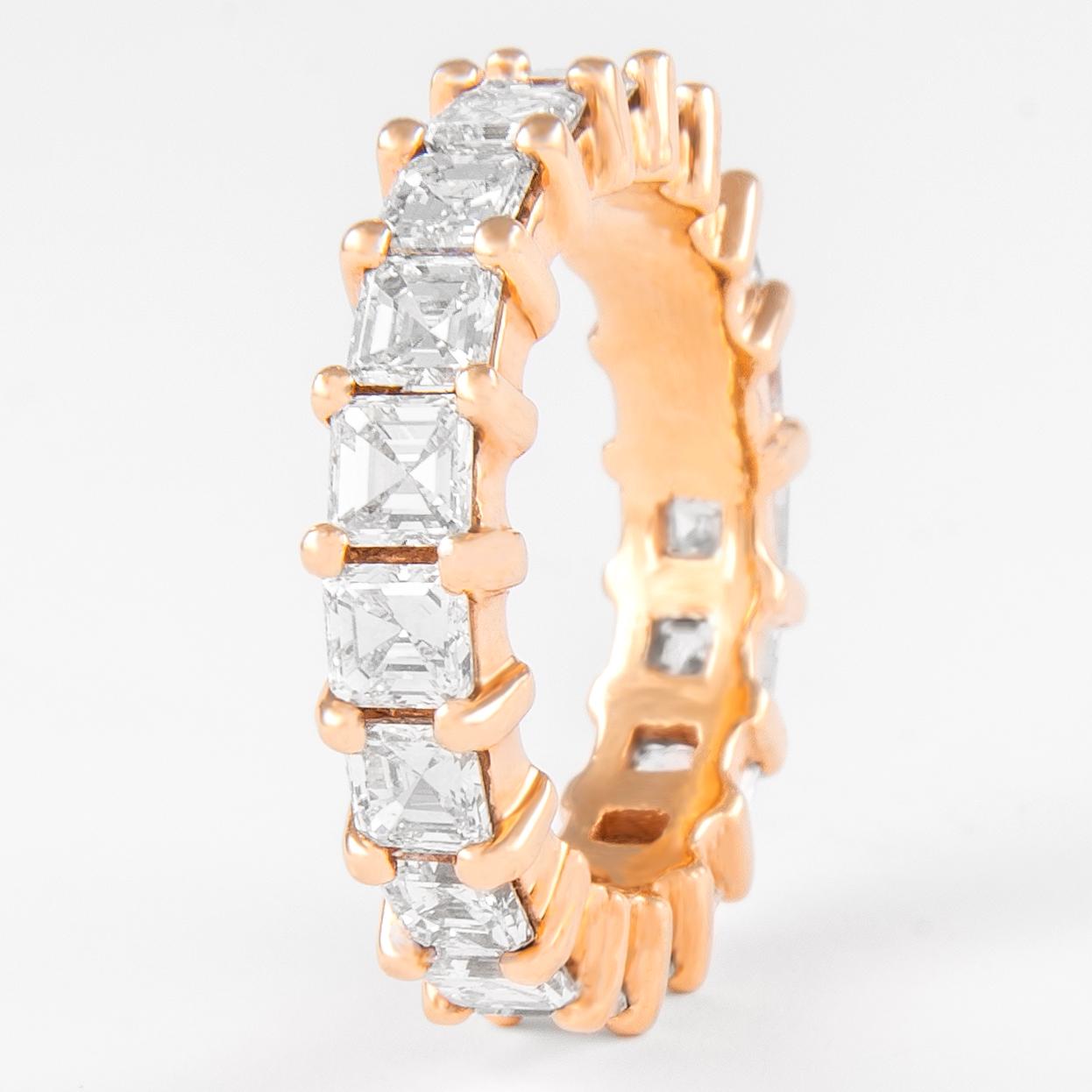 Modern Alexander 3.80ct Asscher Cut Diamond D/E VS Eternity Band 18k Rose Gold For Sale