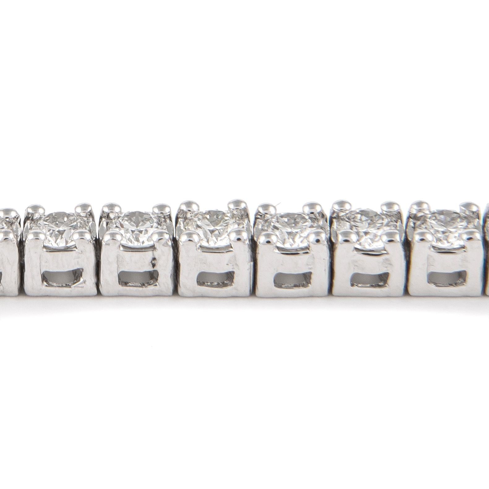 Modern Alexander 4.39 Carats Diamond Tennis Bracelet 18 Karat White Gold For Sale