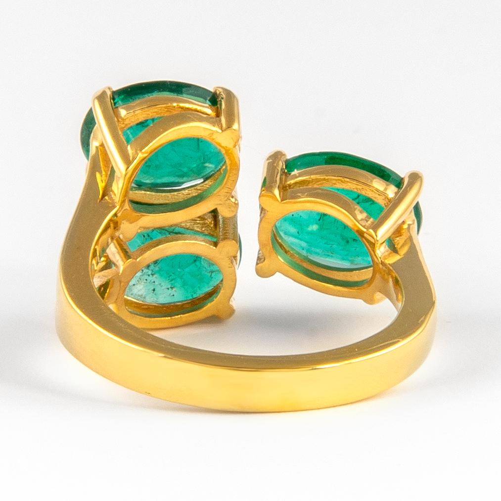 Alexander 4.49 Carat Toi Et Moi Emerald Ring 18k Yellow Gold In New Condition For Sale In BEVERLY HILLS, CA