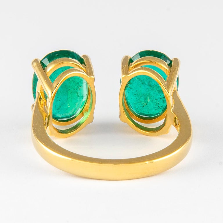Alexander 4.60 Carat Toi Et Moi Emerald Ring 18k Yellow Gold In New Condition For Sale In BEVERLY HILLS, CA
