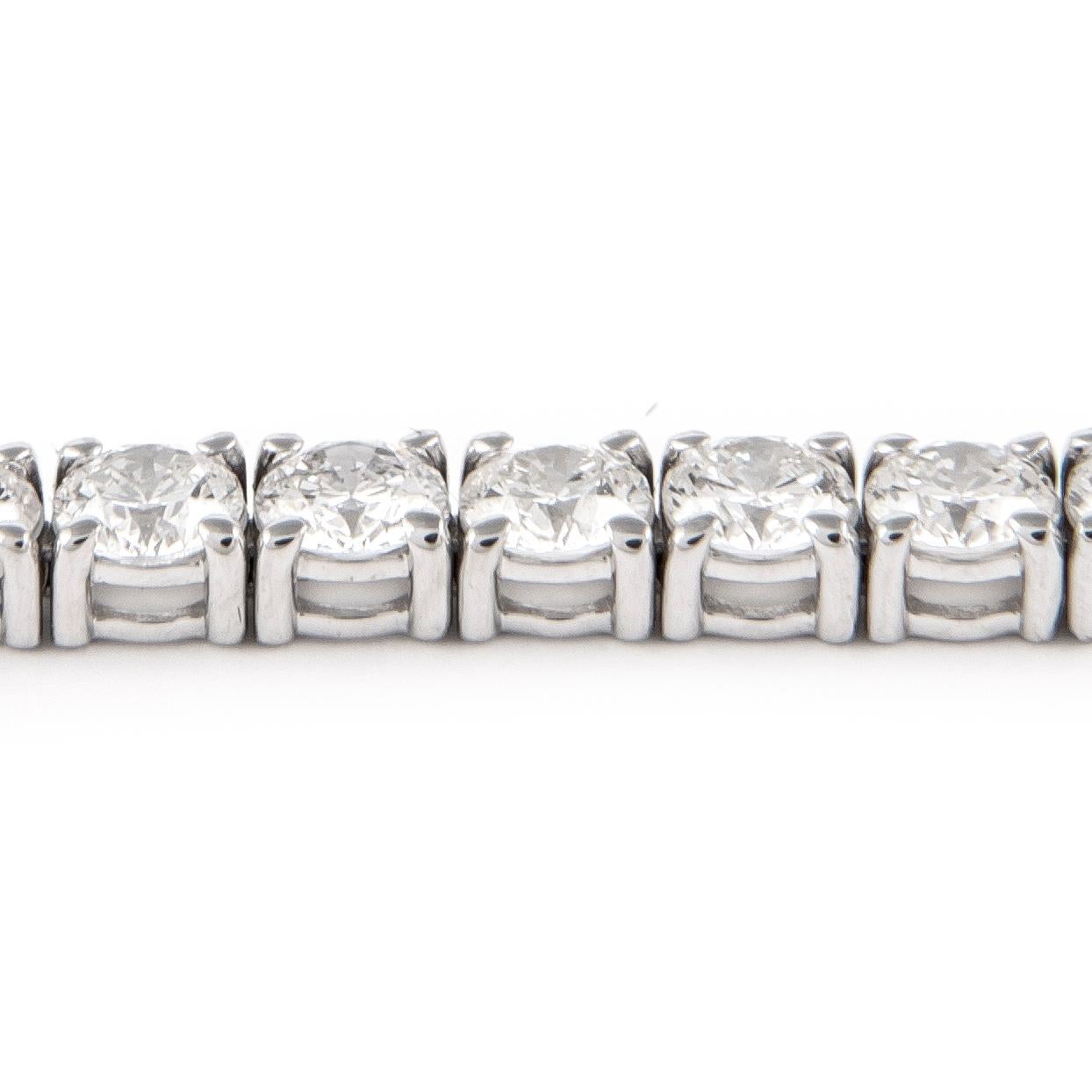 Modern Alexander 6.45 Carats Diamond Tennis Bracelet 18-Karat White Gold For Sale