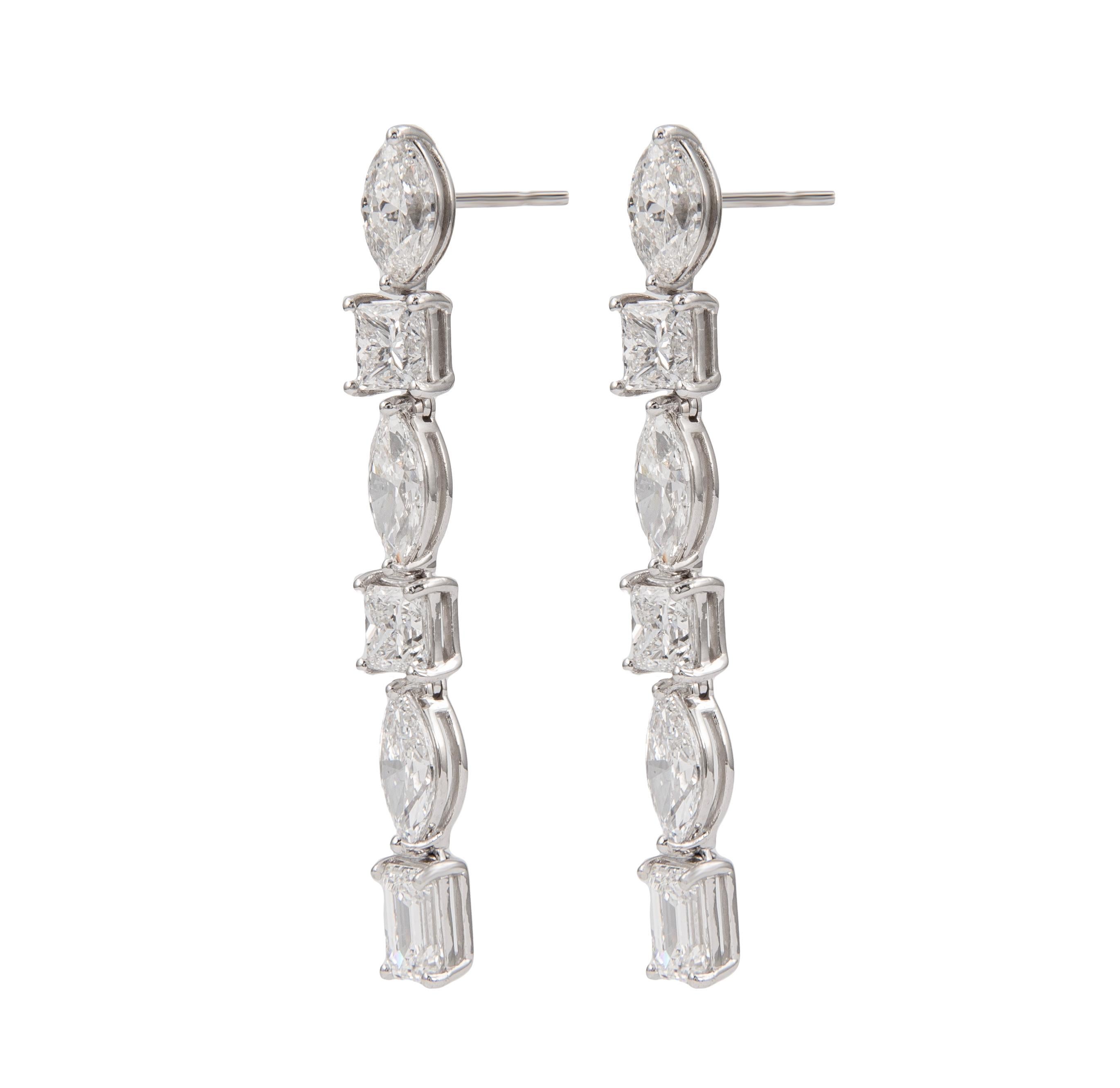 Modern Alexander 6.52ctt Multi Diamond Drop Earrings 18k White Gold For Sale
