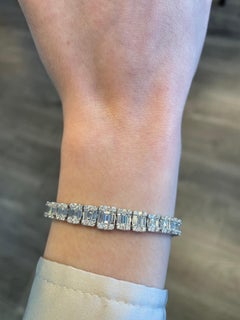 Alexander 6.56 Carat Round & Baguette Diamond Bracelet 18 Karat White Gold