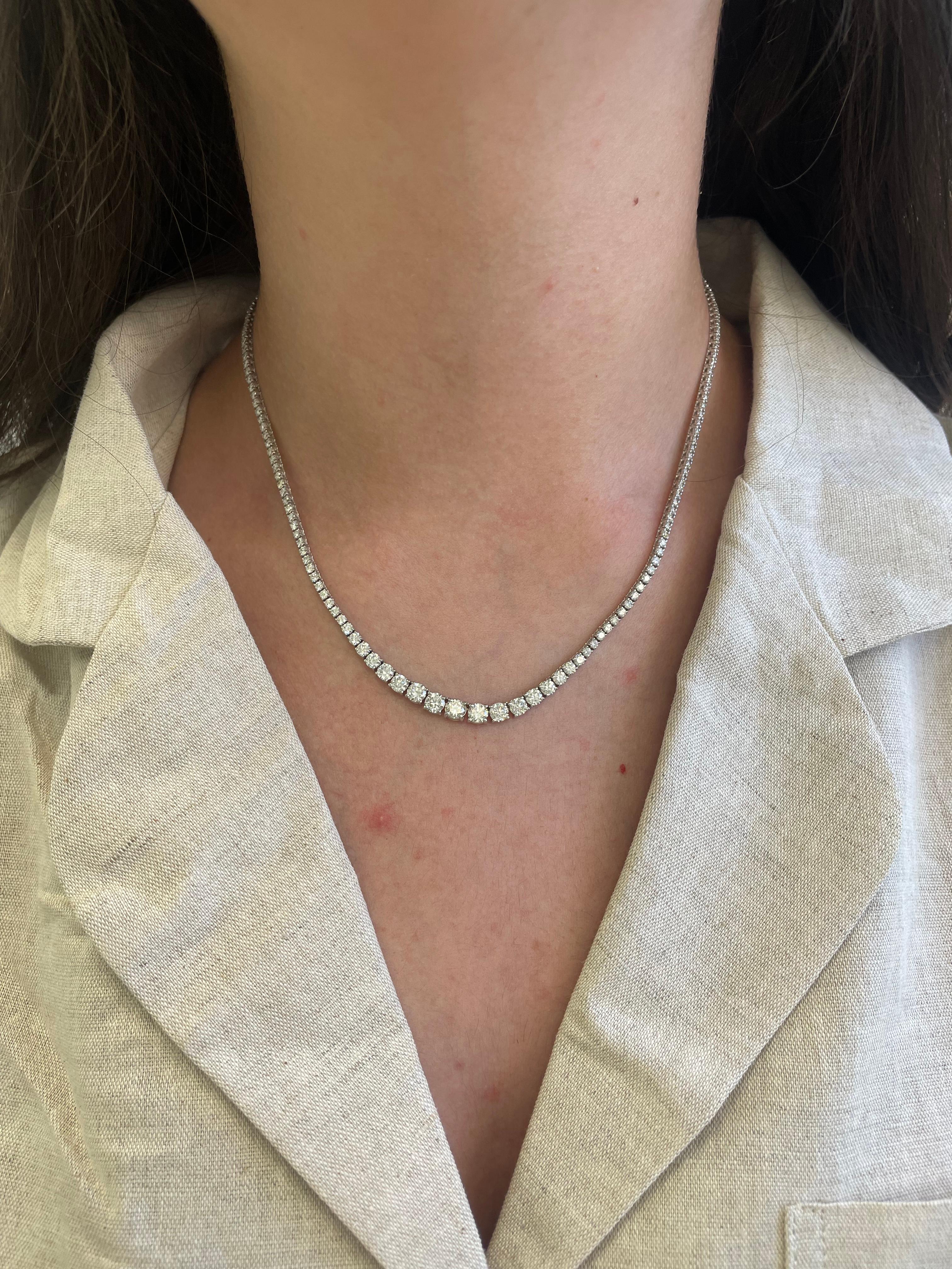 Beautiful and classic diamond tennis riviera necklace, by Alexander Beverly Hills.
169 round brilliant diamonds, 7.55 carats. Approximately G-H color and VS clarity. 18k white gold, 15.66 grams, 16n.
Accommodated with an up-to-date appraisal by a