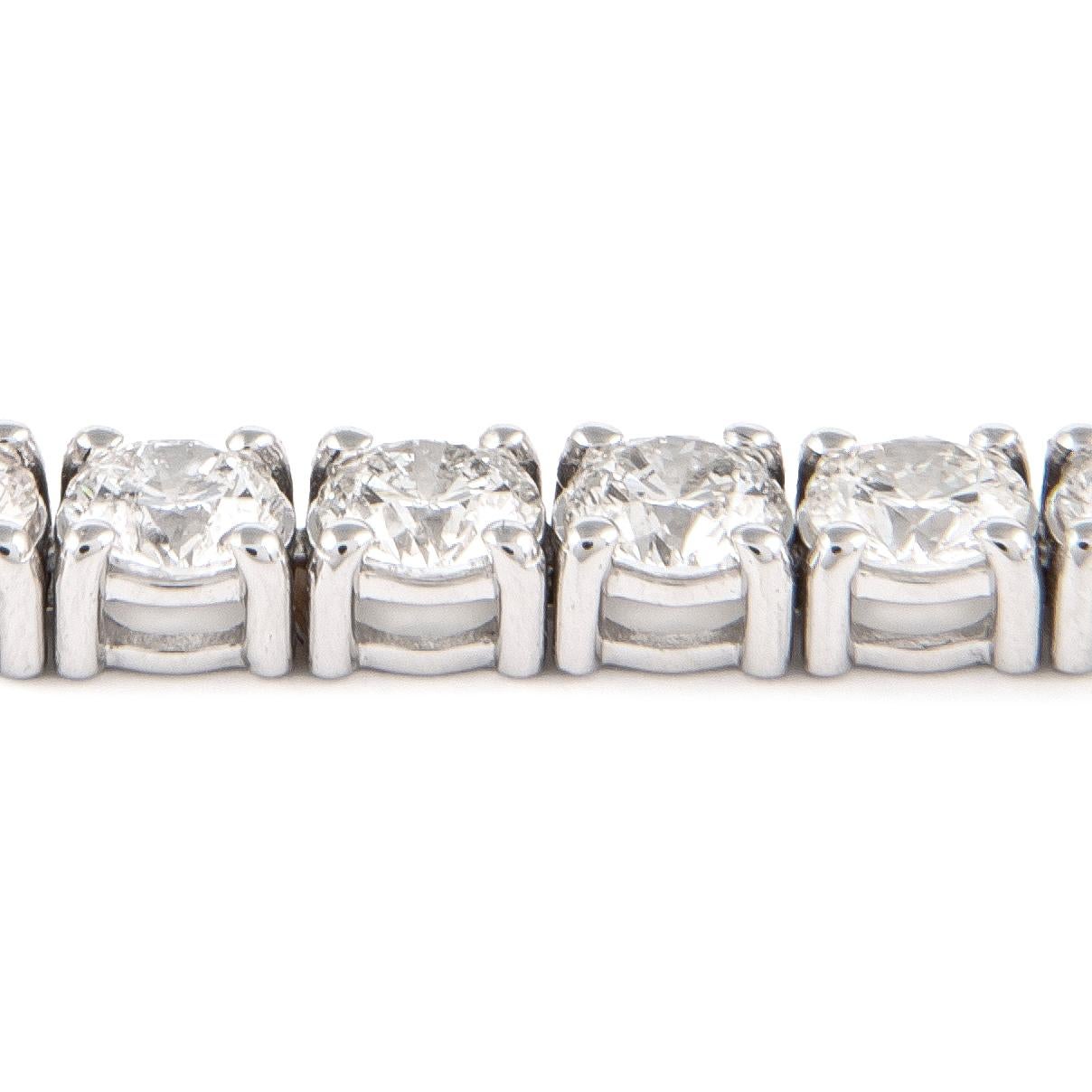 Alexander 8,33 Karat D-F Farbe Diamant-Tennisarmband 18 Karat Weißgold (Moderne) im Angebot