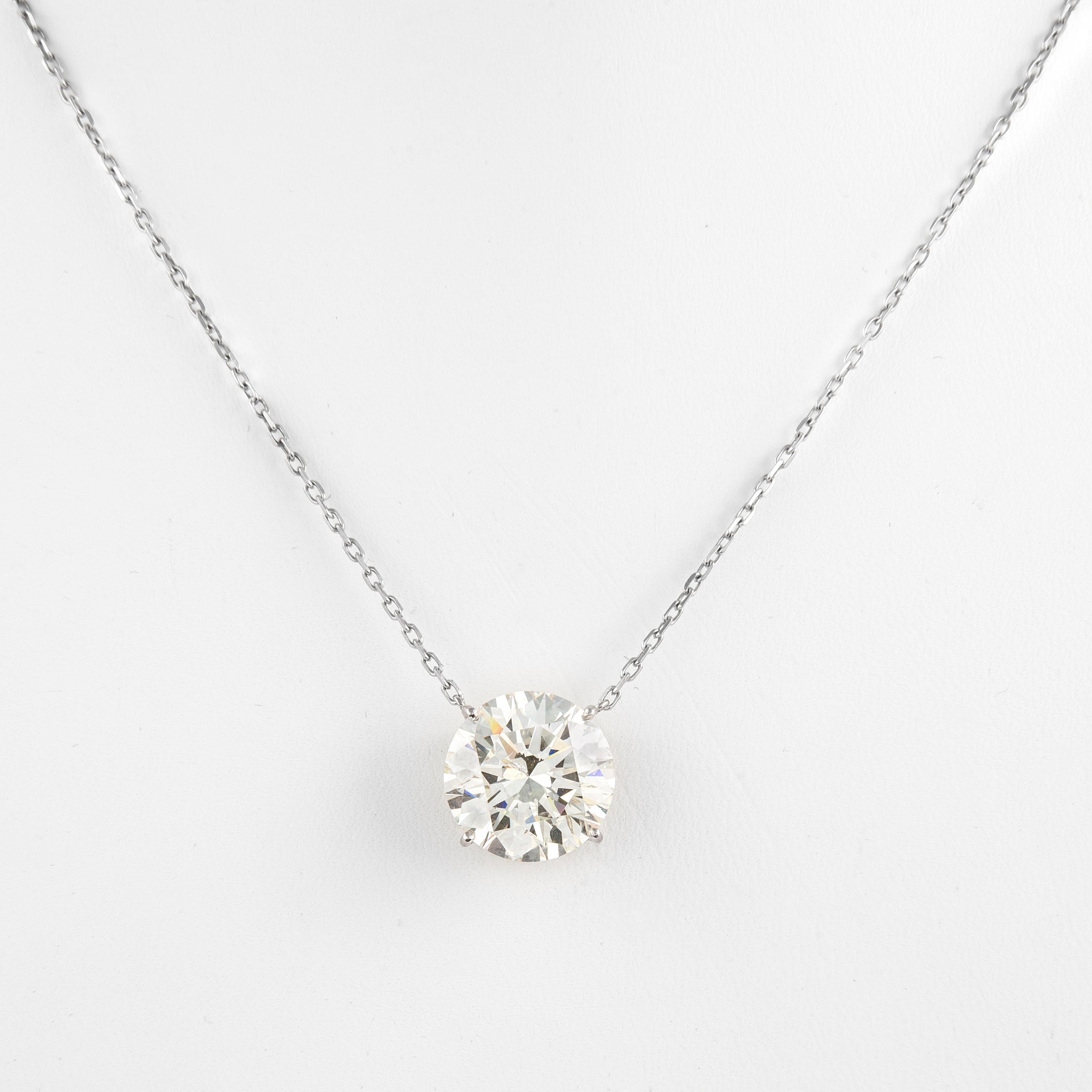Round Cut Alexander 8.43 Carats Diamond Solitaire Pendant Necklace 18k White Gold For Sale