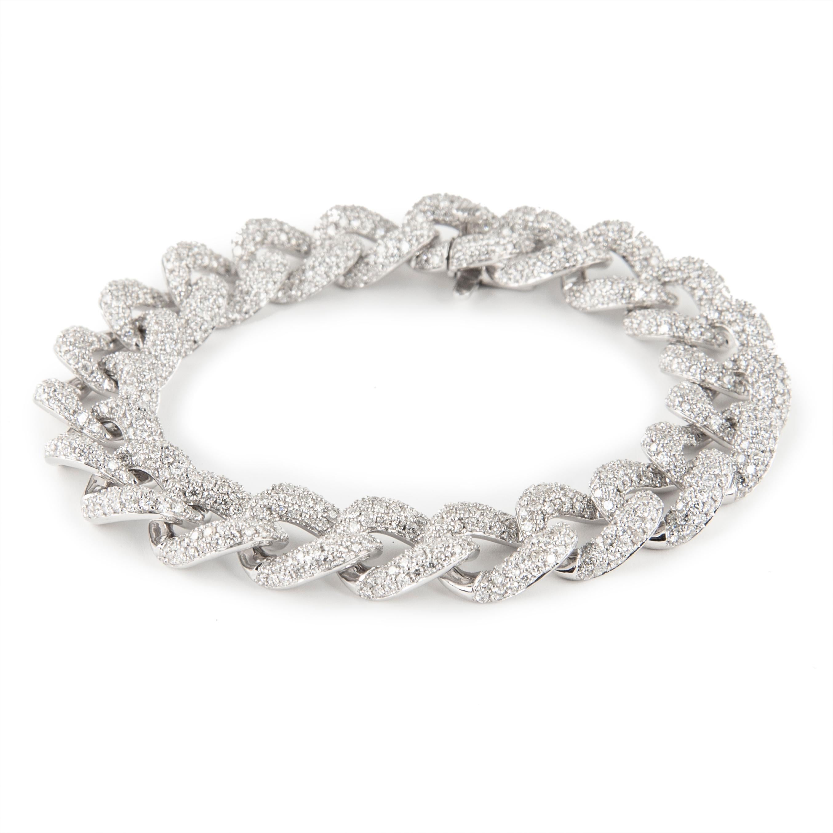 Modern Alexander 9.28 Carat Diamond Cuban Link Bracelet 18 Karat White Gold For Sale