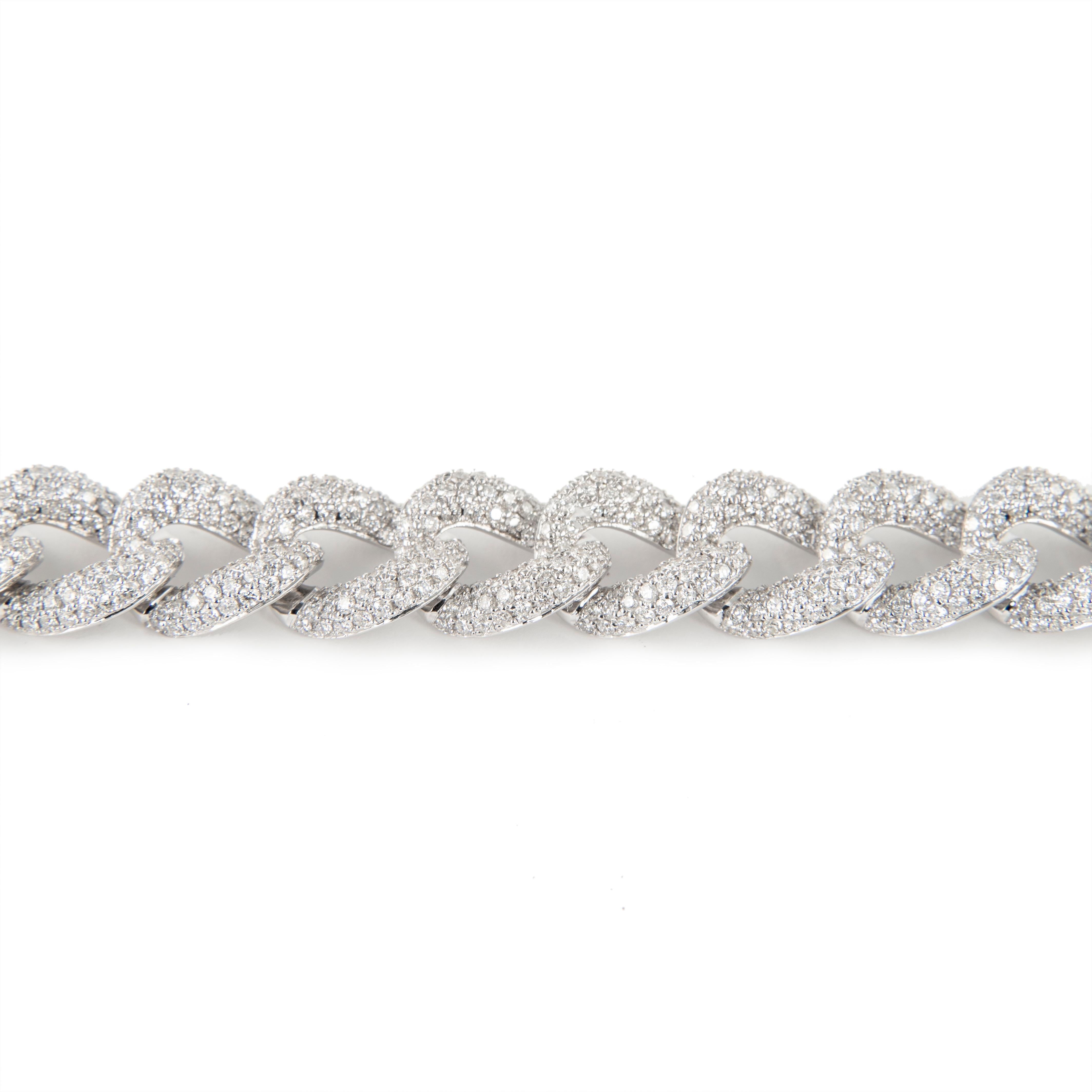 Alexander 9.28 Carat Diamond Cuban Link Bracelet 18 Karat White Gold In New Condition For Sale In BEVERLY HILLS, CA
