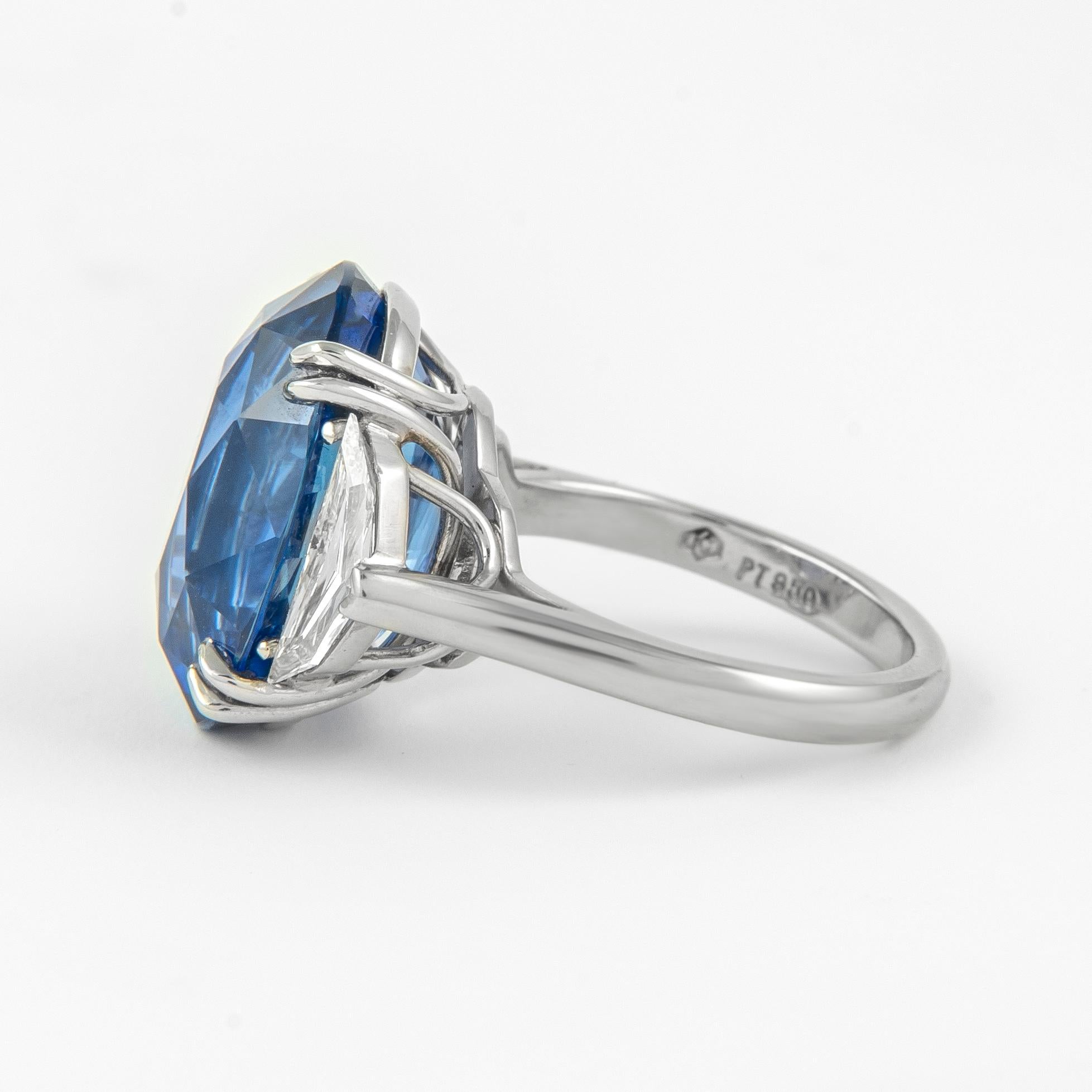 Contemporary Alexander AGL 18.52ct Ceylon Sapphire with Diamonds Three-Stone Ring Platinum For Sale