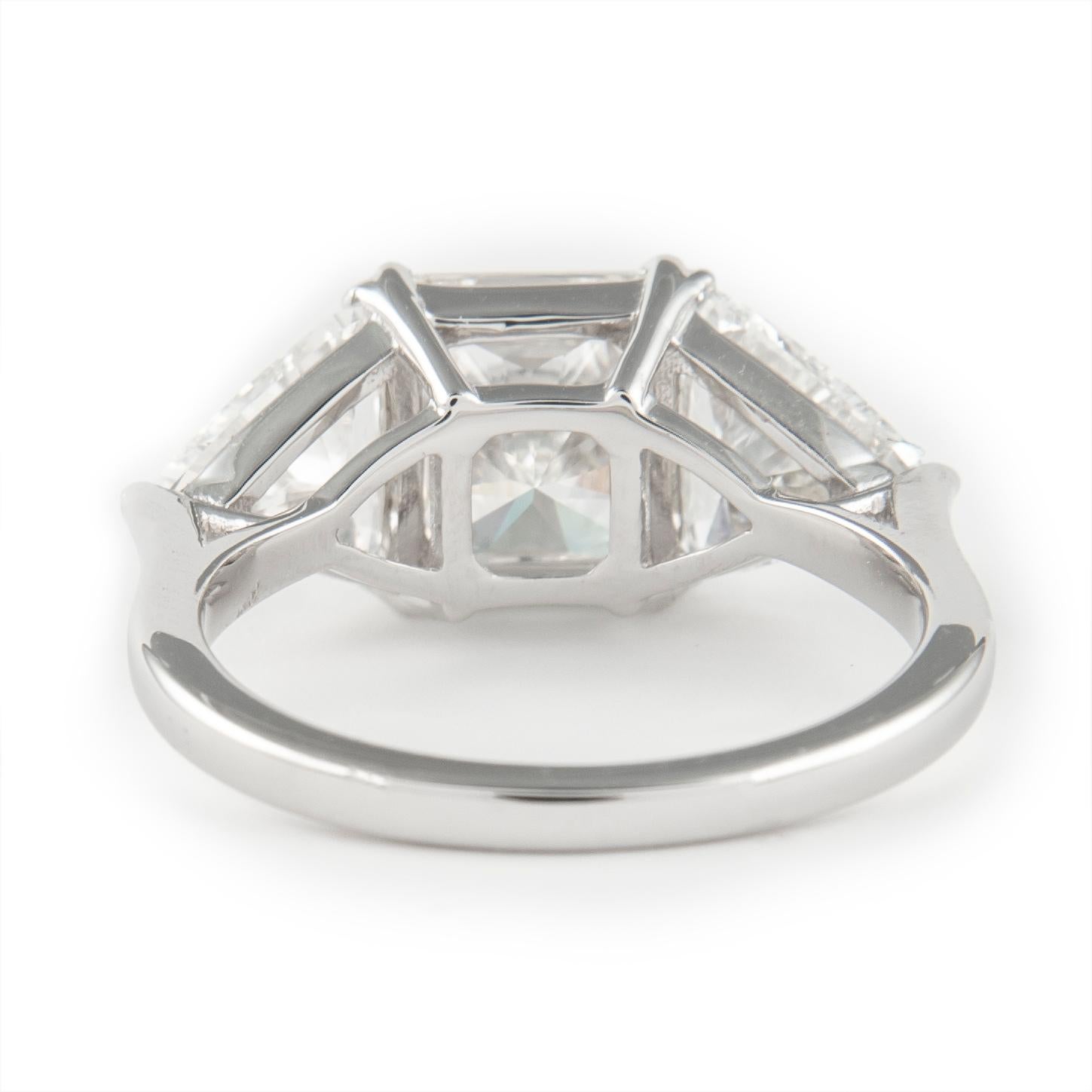 Alexander All GIA Certified 3.00 Carat Radiant Cut Diamond Three-Stone Ring 18k For Sale 1
