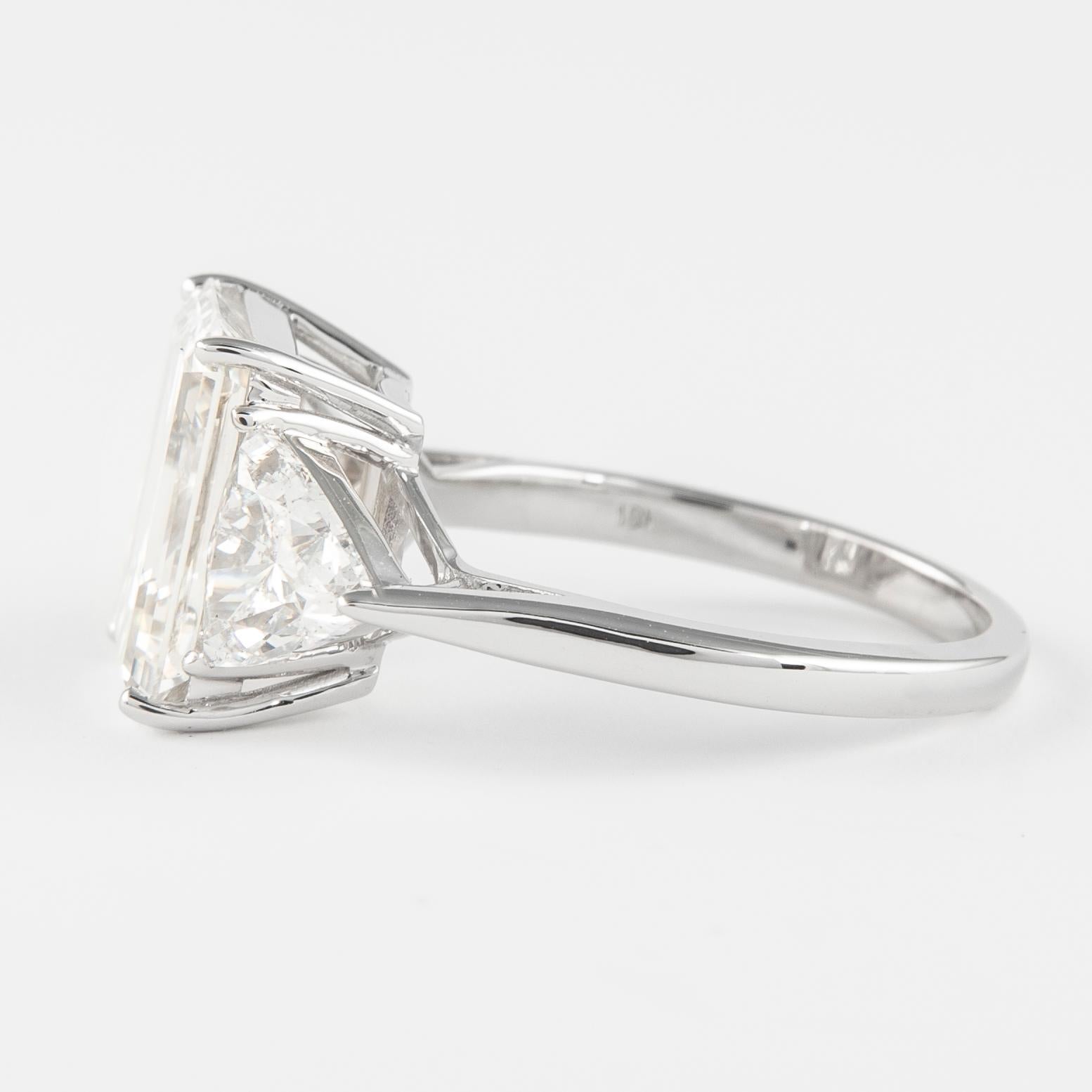 Modern Alexander All GIA Certified 5.20 Carat Emerald Cut Diamond Three-Stone Ring 18k For Sale