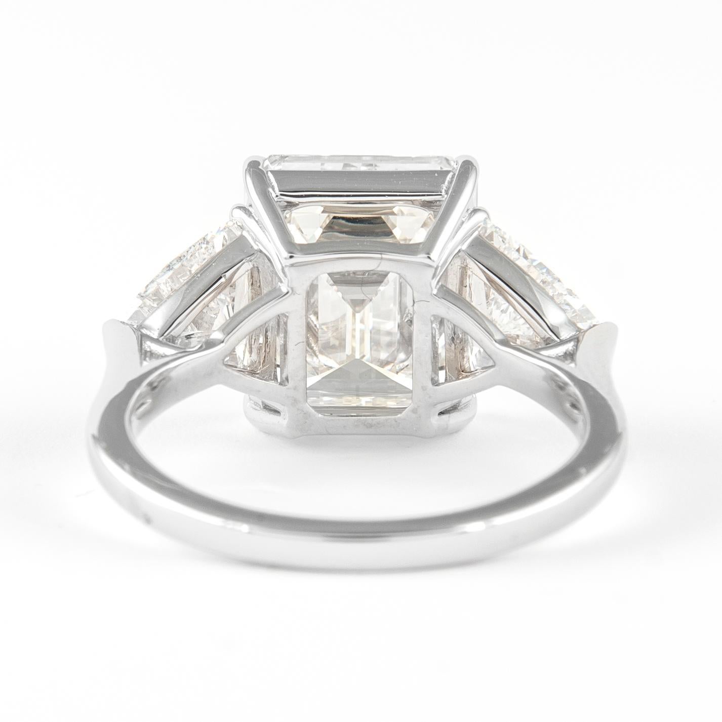 Alexander All GIA Certified 5.20 Carat Emerald Cut Diamond Three-Stone Ring 18k In New Condition For Sale In BEVERLY HILLS, CA