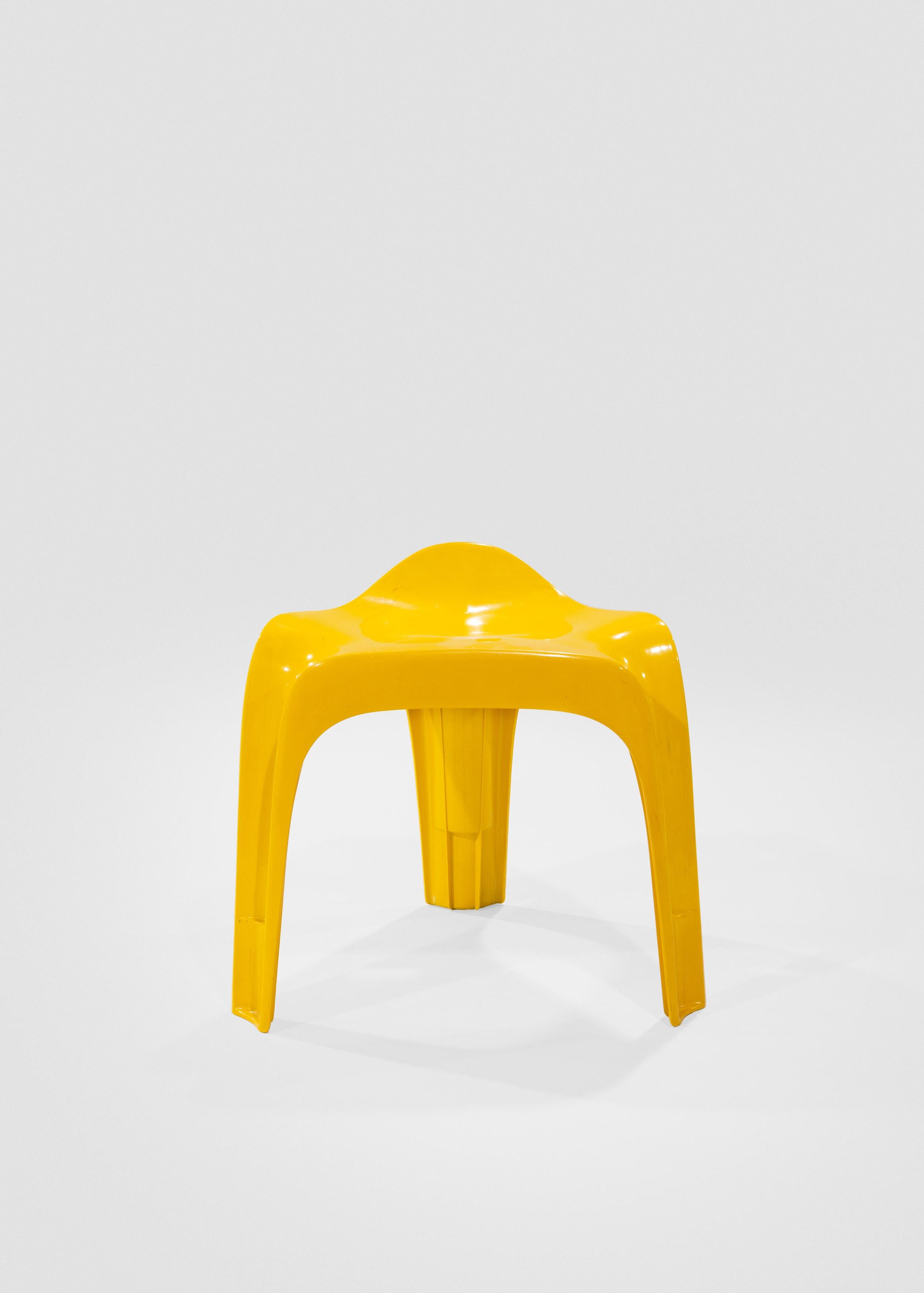stacking plastic stools