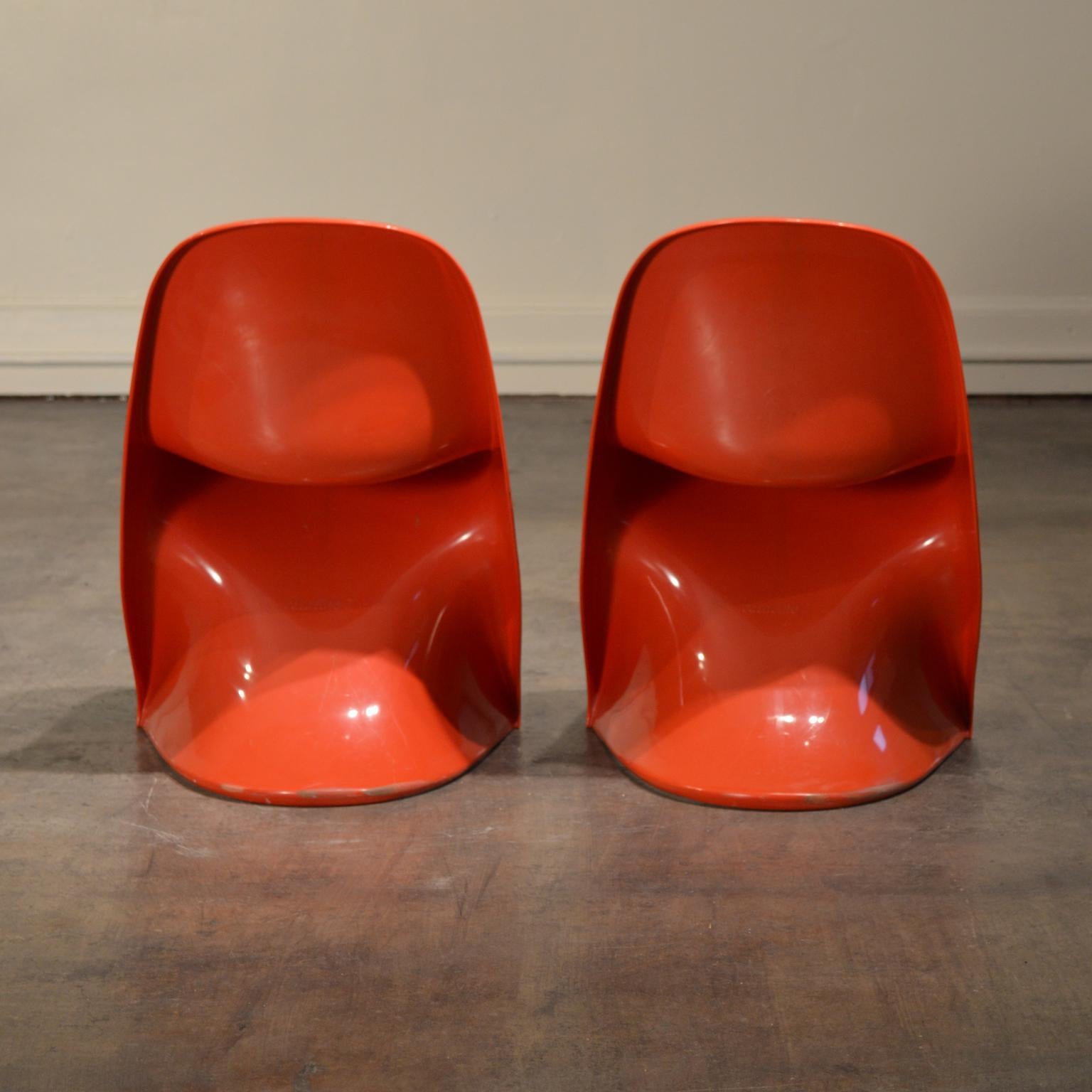 child plastic chairs