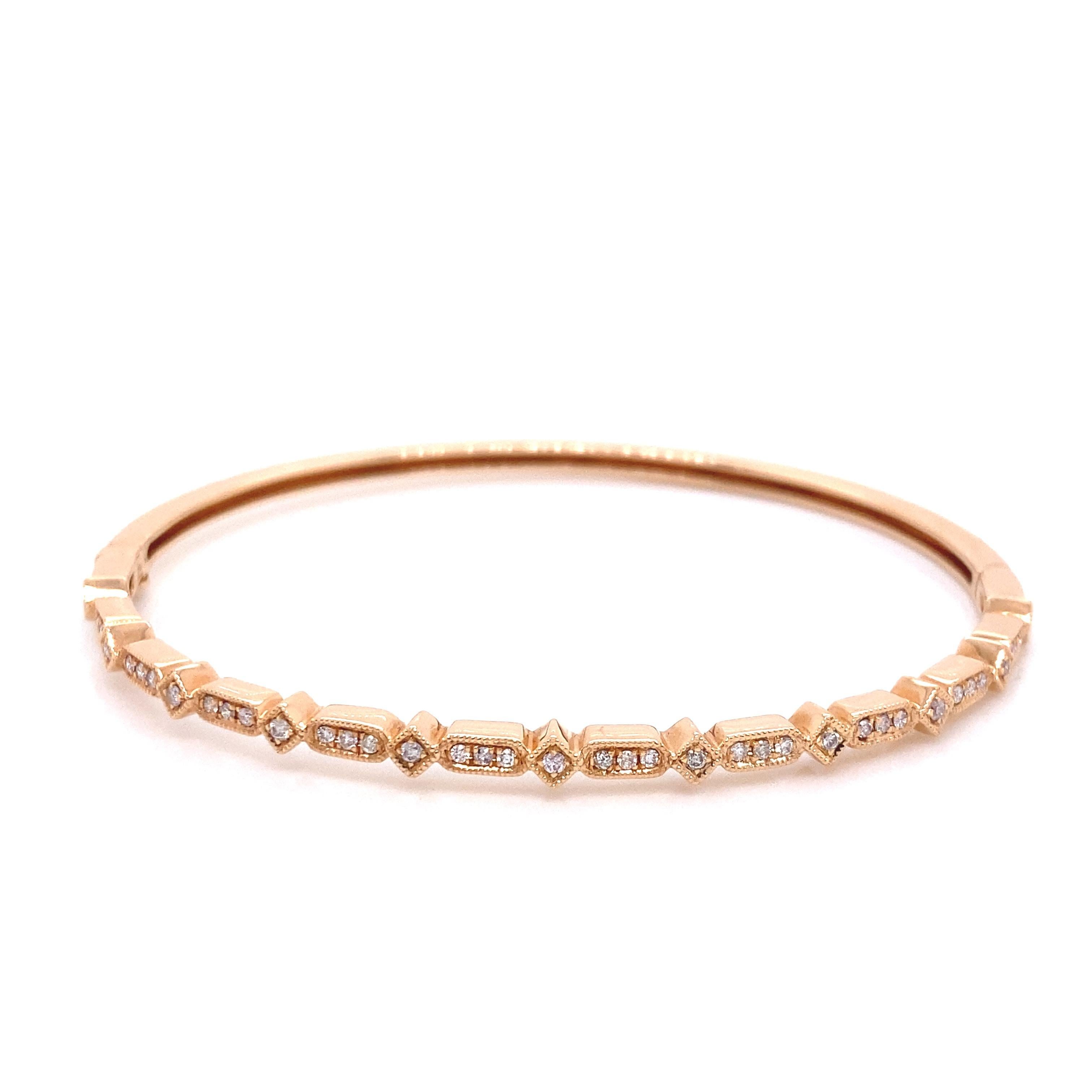 Bracciale moderno con diamanti, di Alexander Beverly Hills.
41 diamanti rotondi, 0,31 carati. Colore F/G e purezza SI. Oro rosa 18 carati, 12,43 grammi, 7,5 pollici.
Su richiesta, una valutazione digitale aggiornata da parte di un GIA G.G. una volta